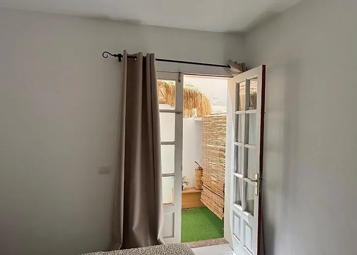 Helen House 아파트 *